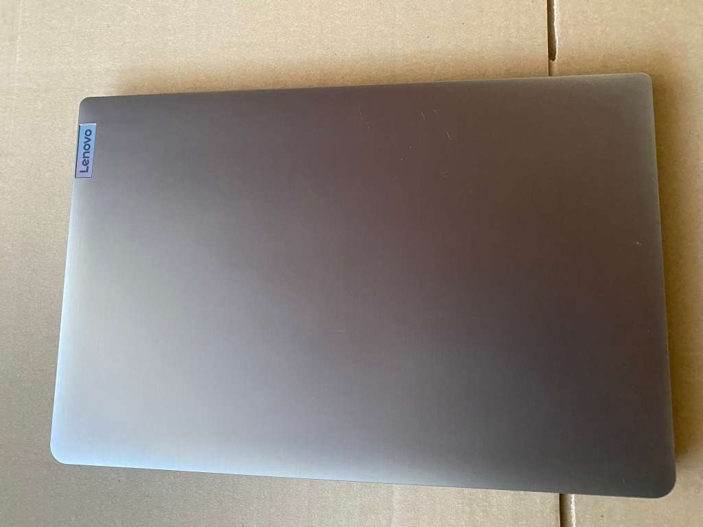 INTEL IRIS Xe GRAPHICS LENOVO ideapad 3-15ITL6 *i5-1155G7*2.50GHZ*8 GB RAM*256GB SSD*WIND 11 PRO